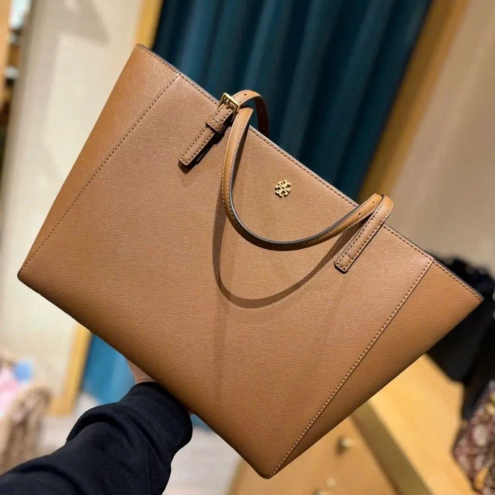 Tory burch tote with crossbody strap - Picture 4 of 4